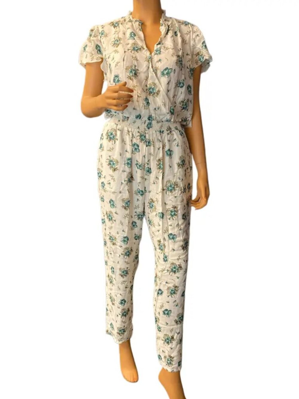 1.STATE White Floral Flutter Sleeve Jumpsuit with Pockets